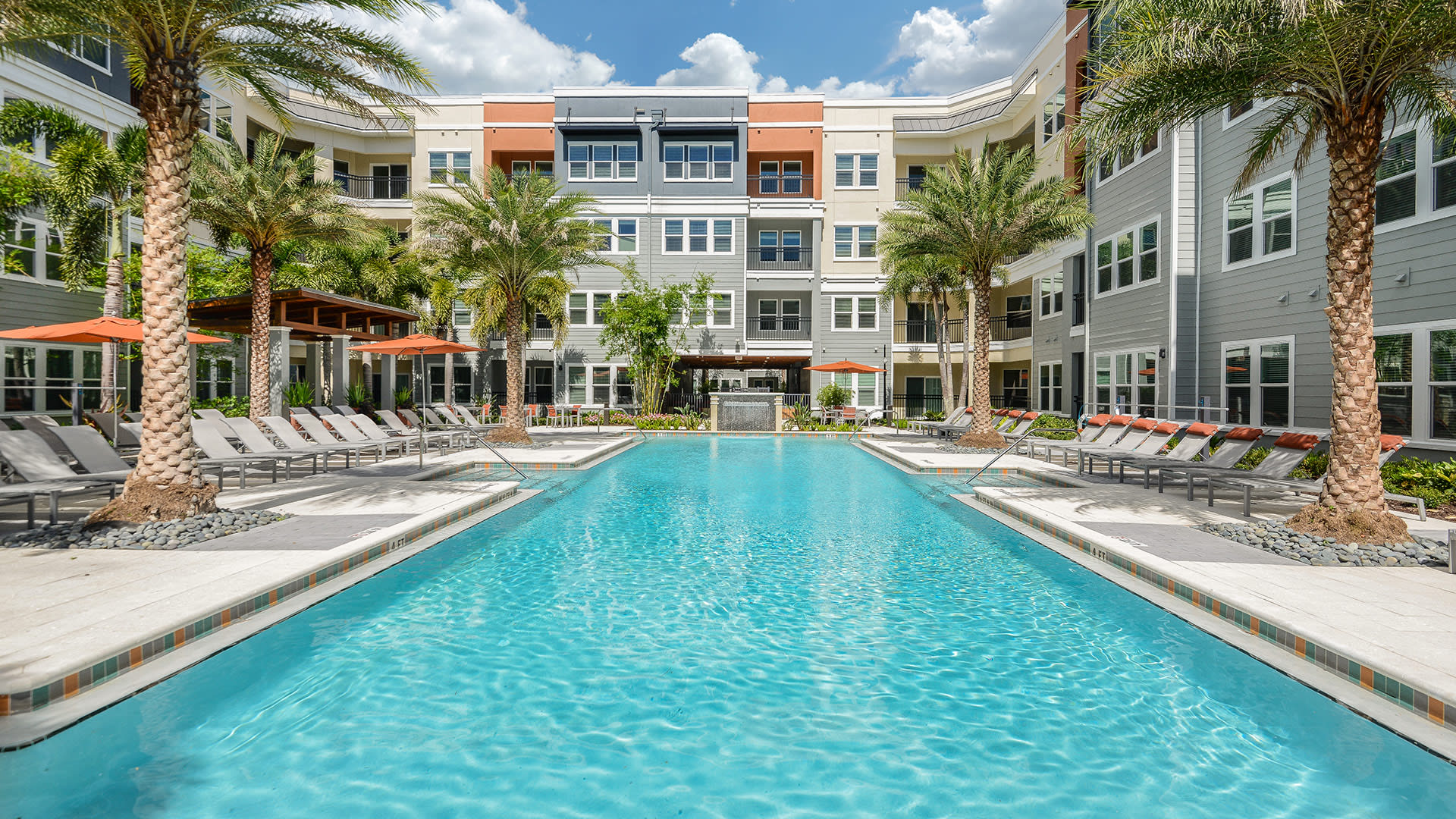 Luxury Apartments in Tampa Grady Square